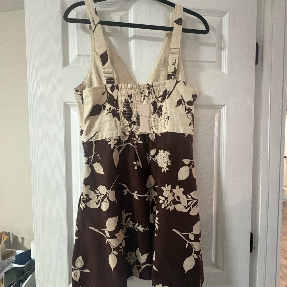 Abercrombie and Fitch V-neck Linen Blend Mini Dress - Picture 3 of 5